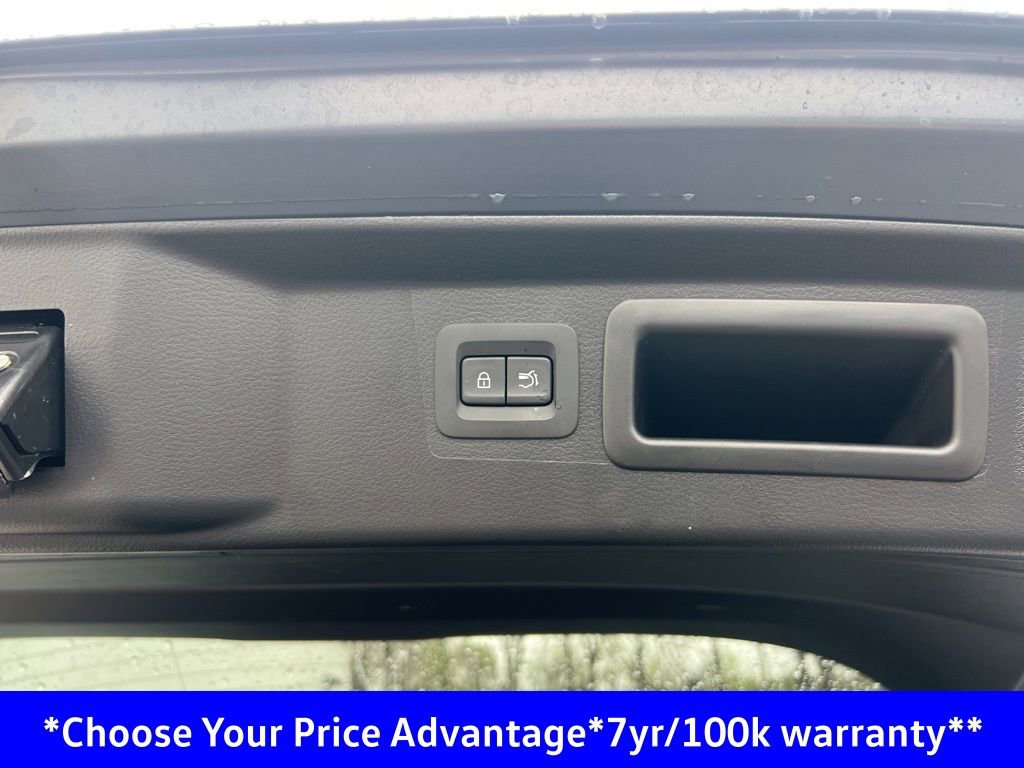 Used 2025 MAZDA CX-50 AWD 2.5 Hybrid w/ Cargo Package image 17