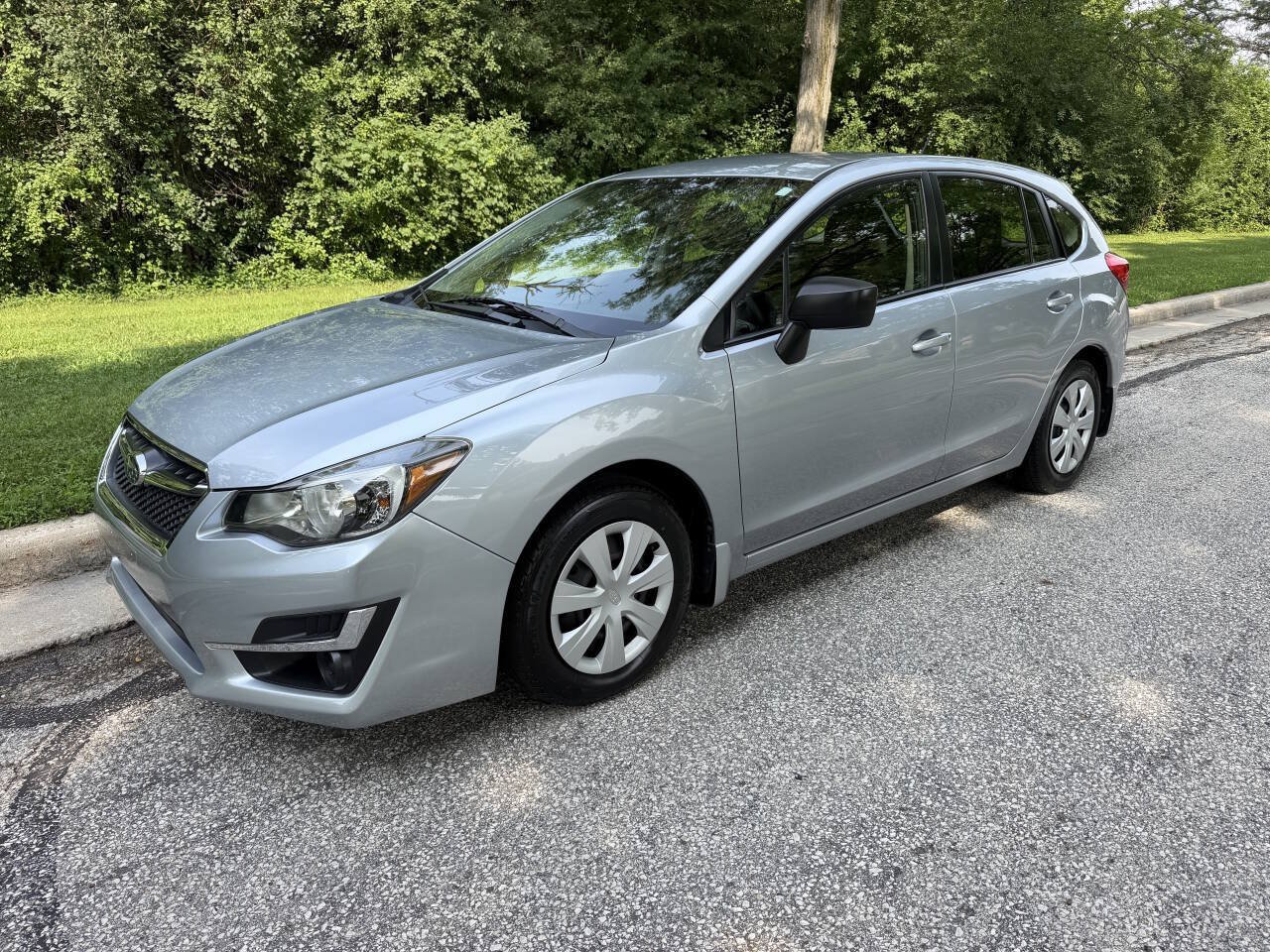 Used 2016 Subaru Impreza 2.0i AWD/4WD image 1