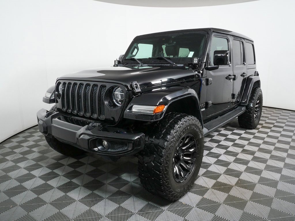Used 2021 Jeep Wrangler Unlimited Sahara image 1