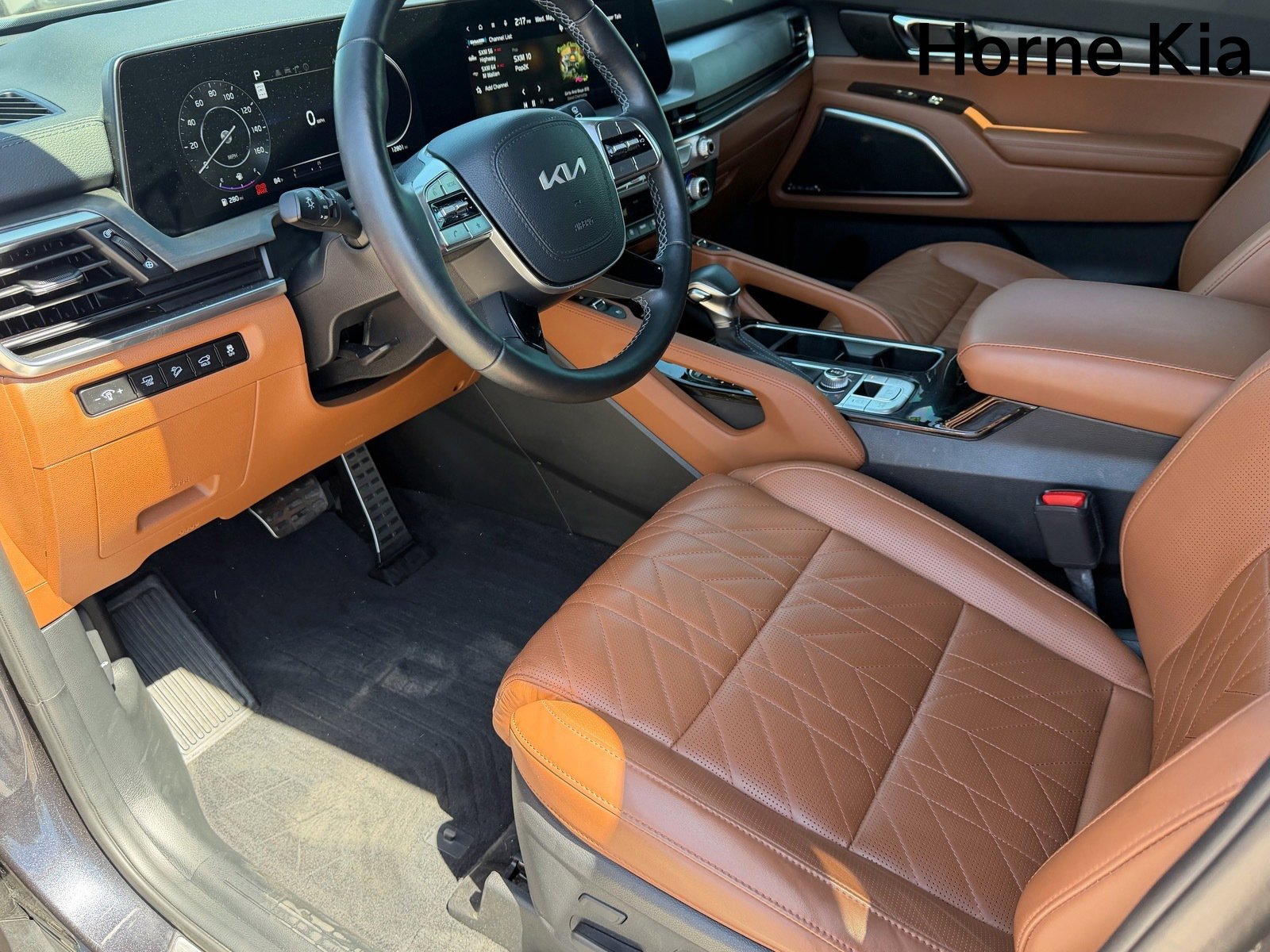Certified 2025 Kia Telluride SX Prestige X-Line AWD/4WD image 18