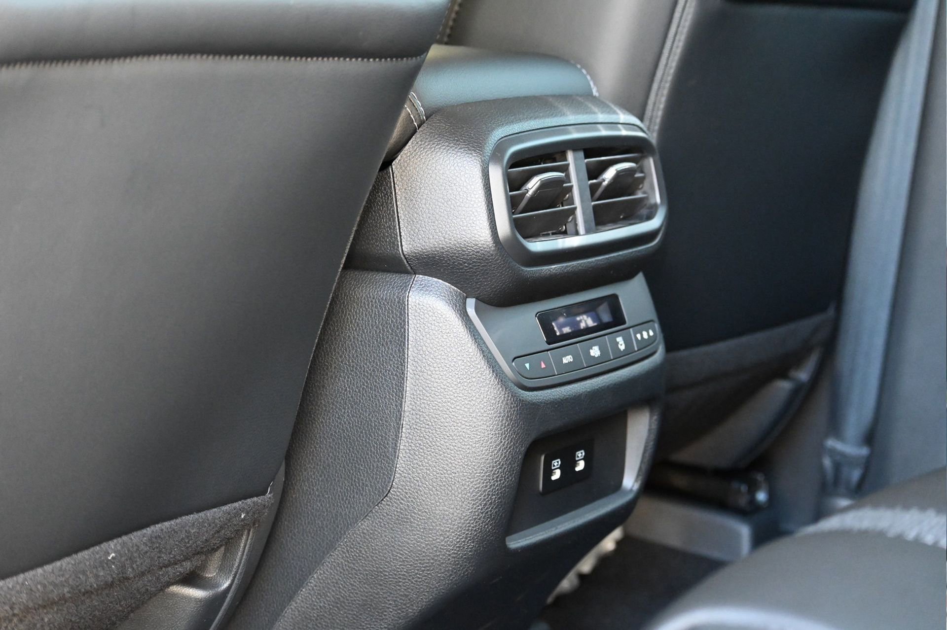 New 2026 Honda Pilot EX-L image 28