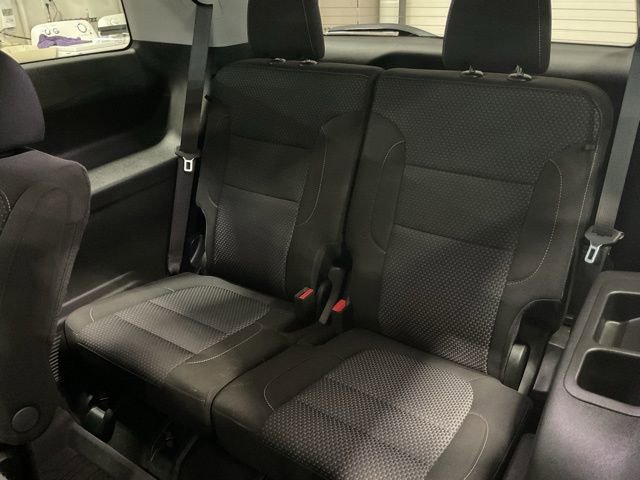 Used 2023 GMC Acadia SLE w/ LPO, Floor Liner Package image 19