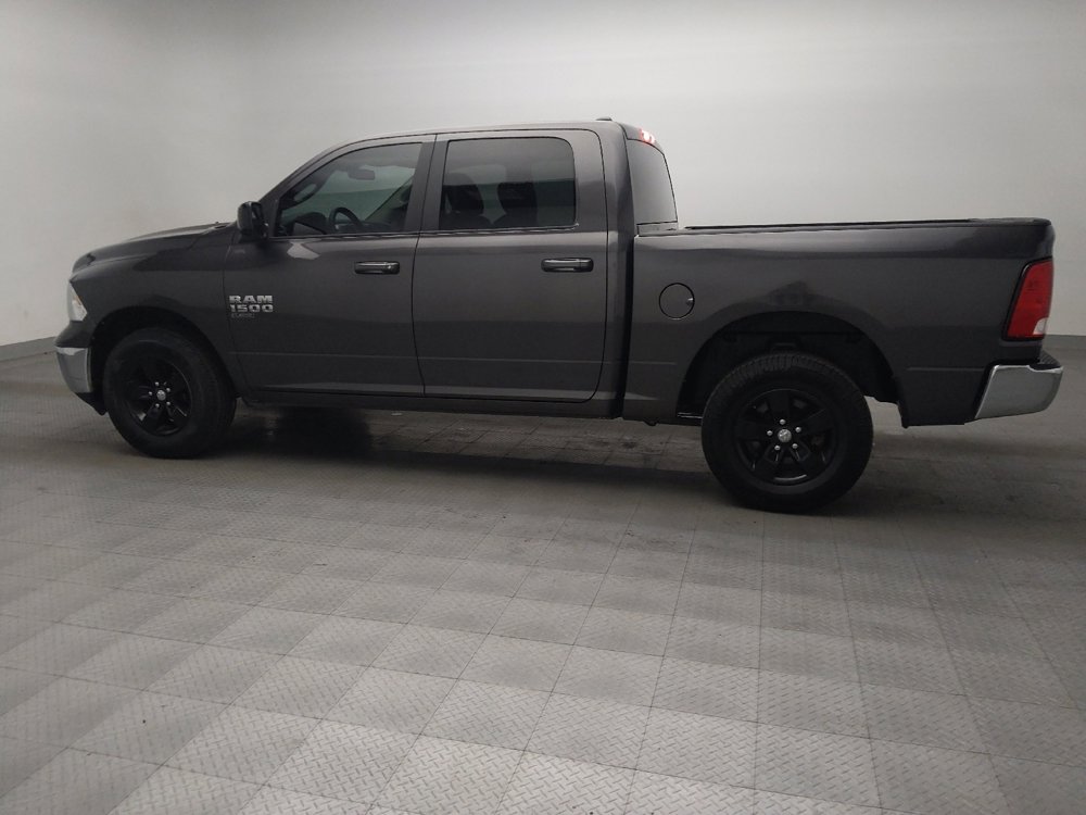 Used 2021 RAM 1500 Classic SLT image 3