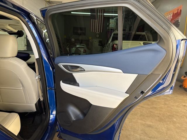 Used 2024 Buick Envision Avenir image 15