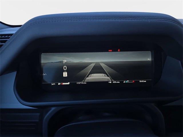 Used 2025 Land Rover Defender 90 S image 19