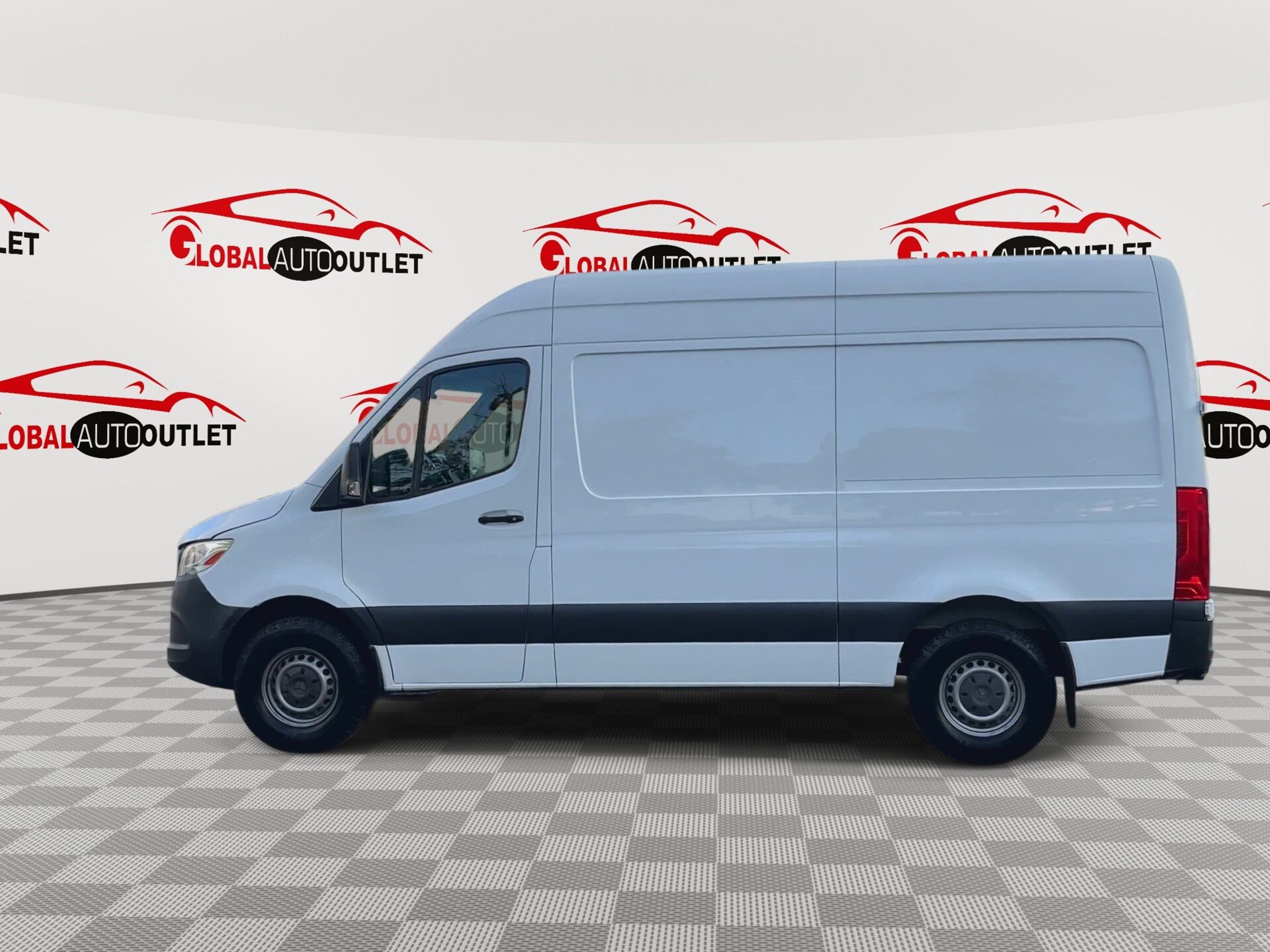 Used 2019 Mercedes-Benz Sprinter 144 Cargo image 6