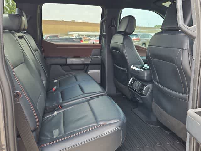 Used 2022 Ford F150 Lariat AWD/4WD image 17