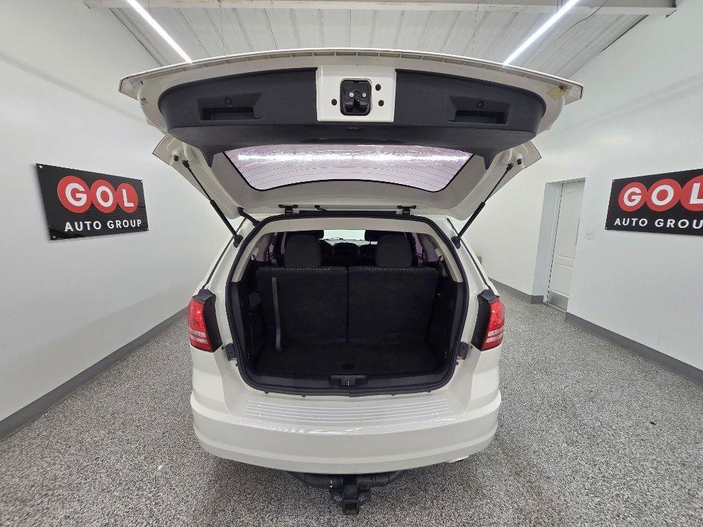 Used 2014 Dodge Journey American Value Package w/ Flexible Seating Group FWD image 15
