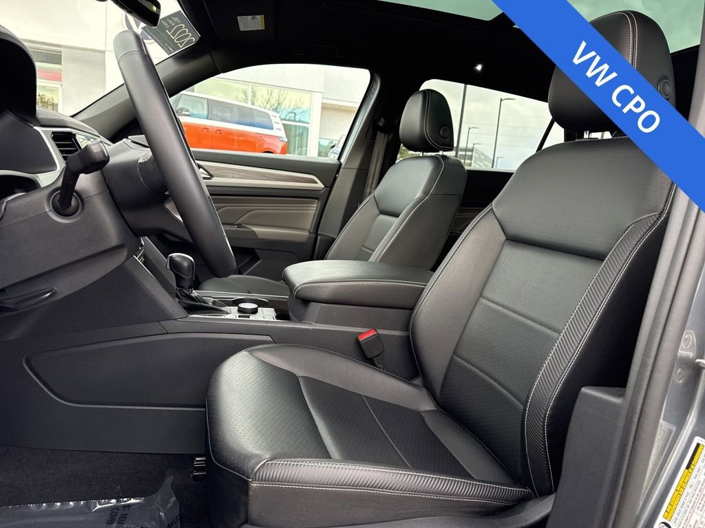 Certified 2022 Volkswagen Atlas Cross Sport SE AWD/4WD image 9