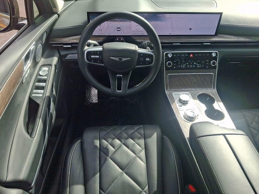 Used 2025 Genesis GV80 3.5T Prestige image 13