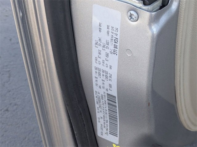 Used 2020 Dodge Grand Caravan SE image 36