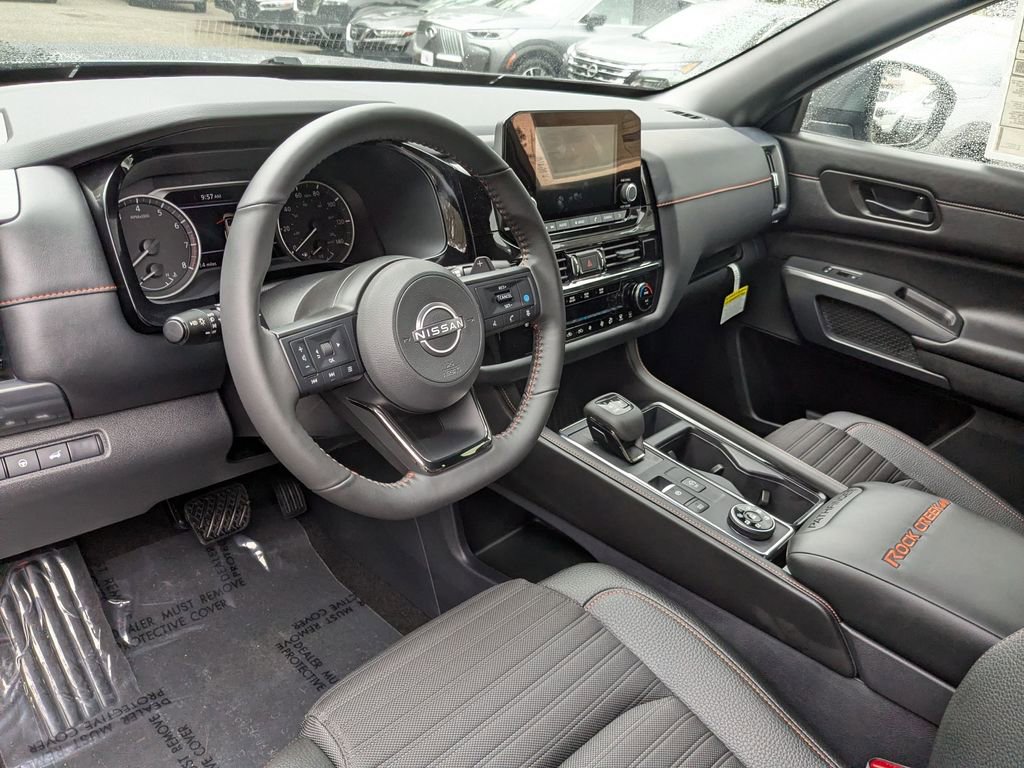 New 2025 Nissan Pathfinder Rock Creek image 14