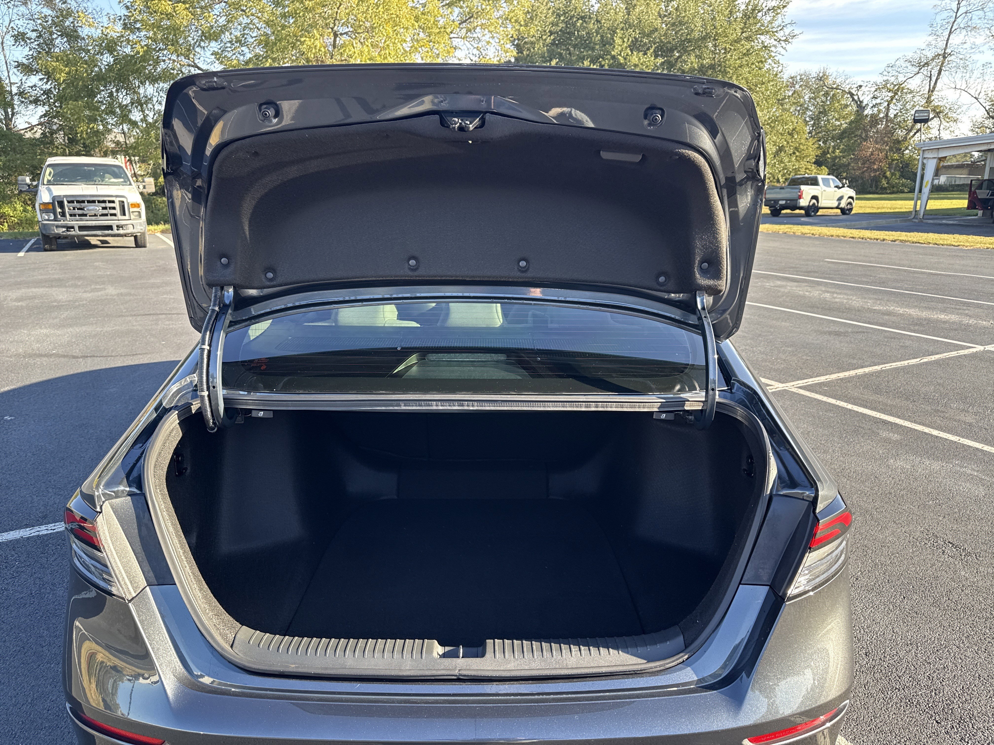 Used 2023 Honda Accord EX image 29