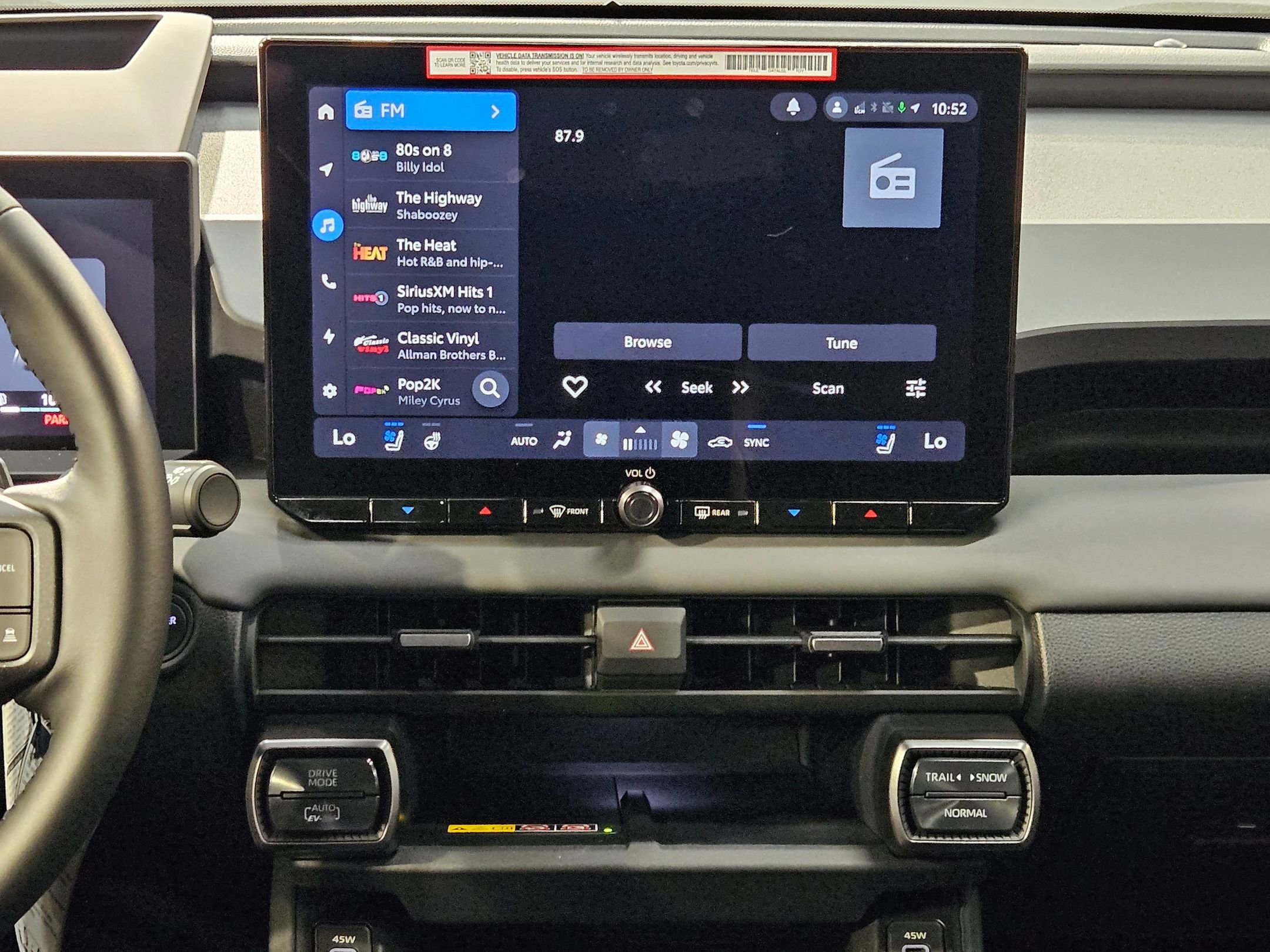 New 2026 Toyota RAV4 XSE AWD/4WD image 17