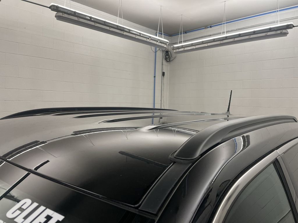 Used 2024 Jeep Compass Limited image 19