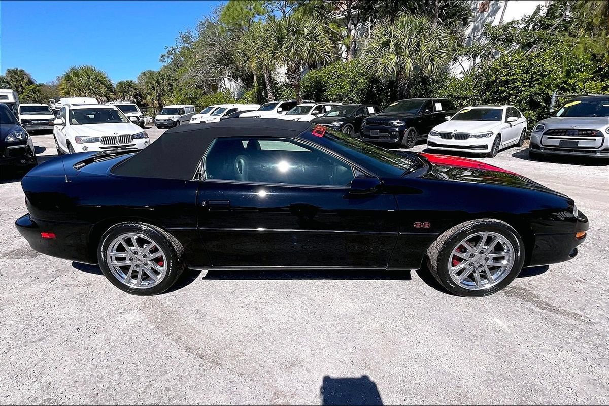 Used 2002 Chevrolet Camaro Z28 w/ SS Performance/Appearance Pkg RWD image 25