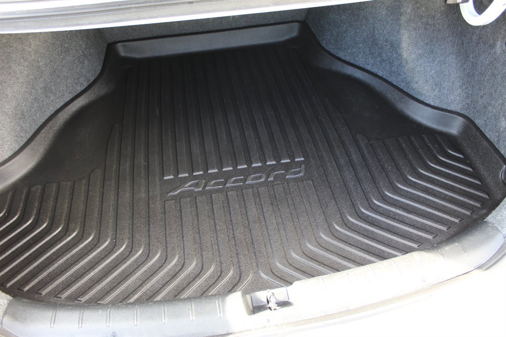Used 2014 Honda Accord Touring image 15
