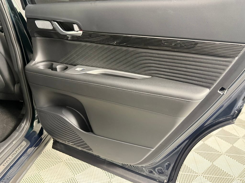 Used 2025 Hyundai Palisade Calligraphy AWD/4WD image 30