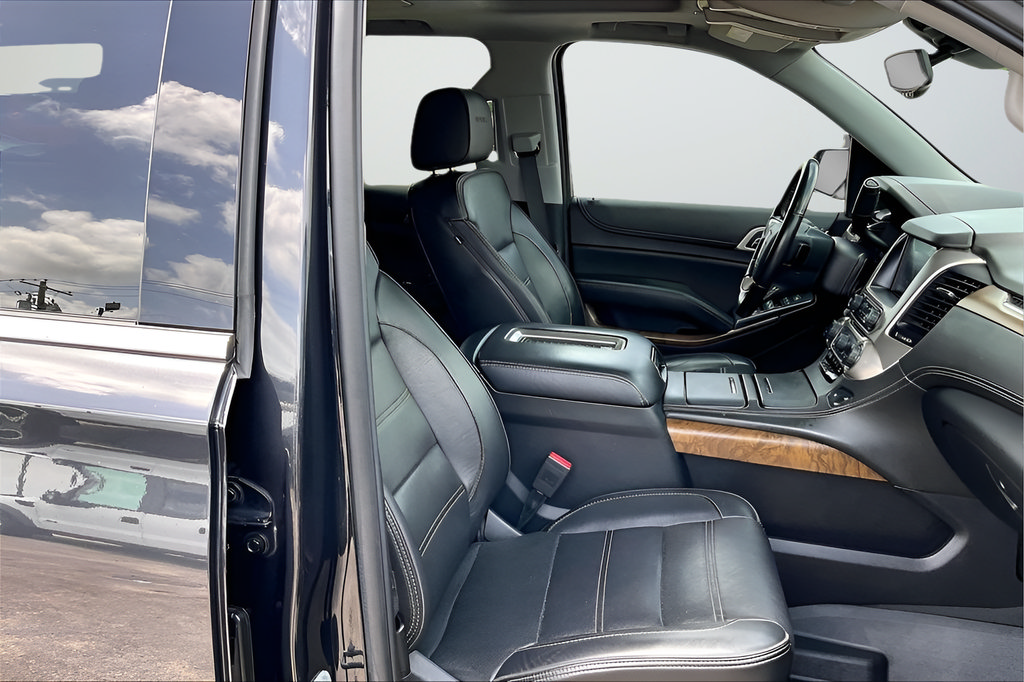 Used 2020 GMC Yukon Denali w/ Denali Ultimate Package RWD image 30