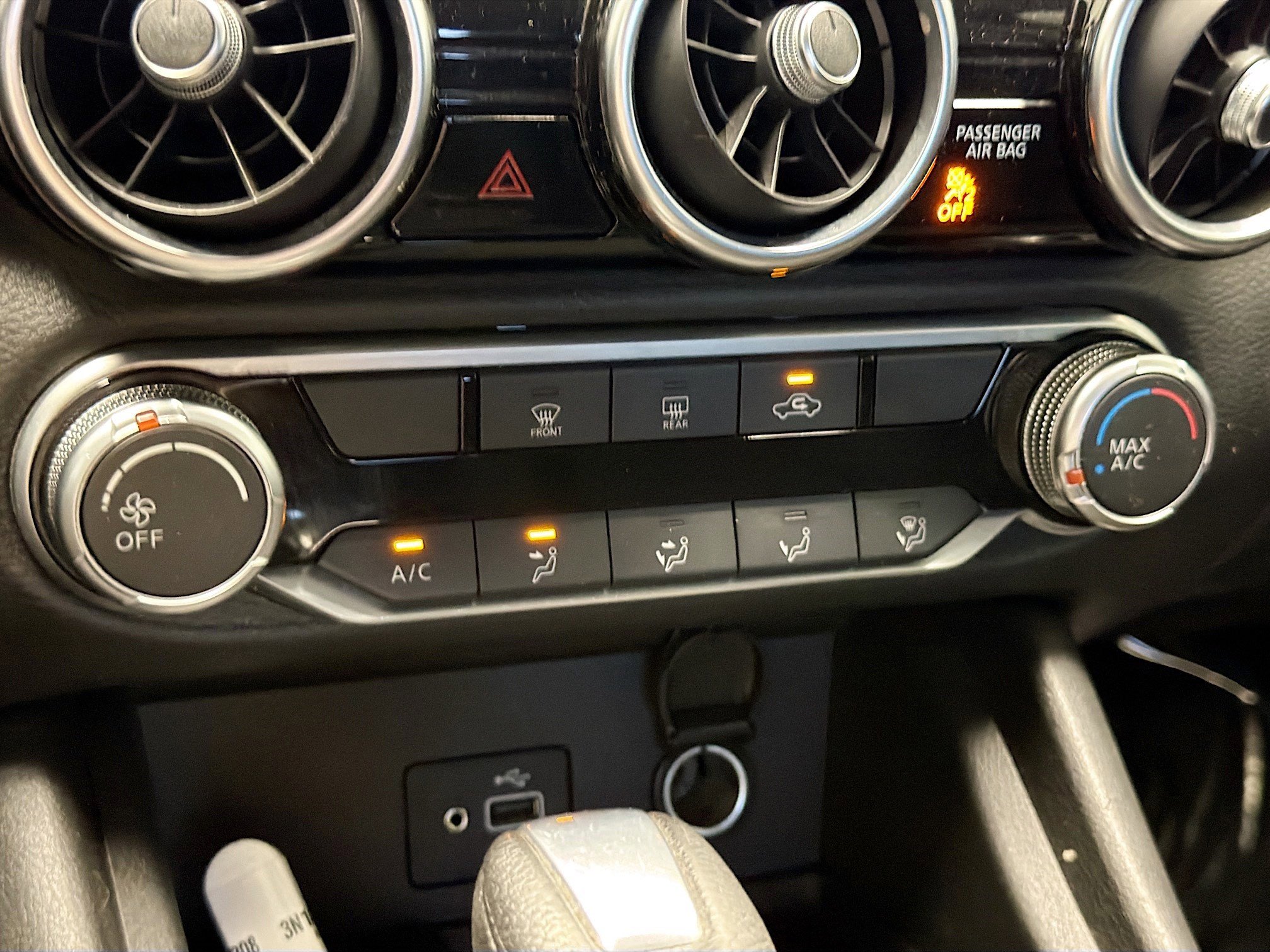 Used 2020 Nissan Sentra S image 10