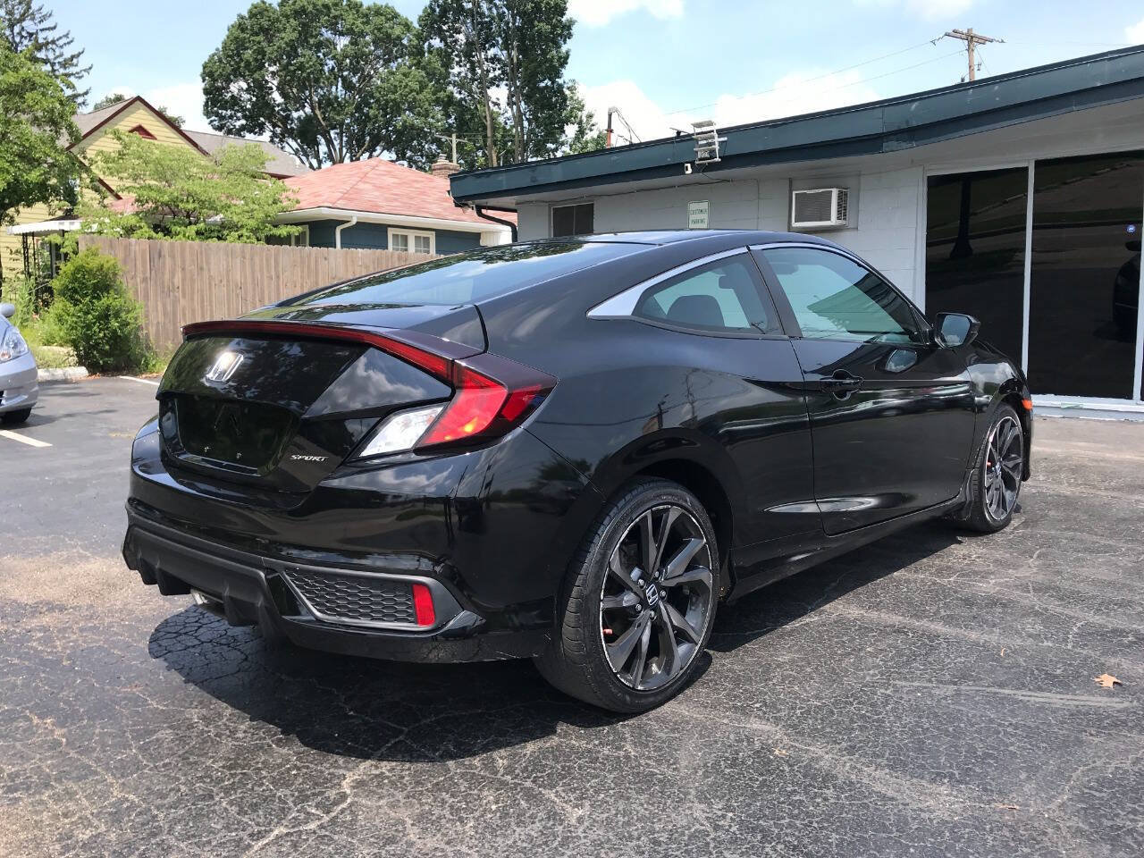 Used 2019 Honda Civic Sport image 7