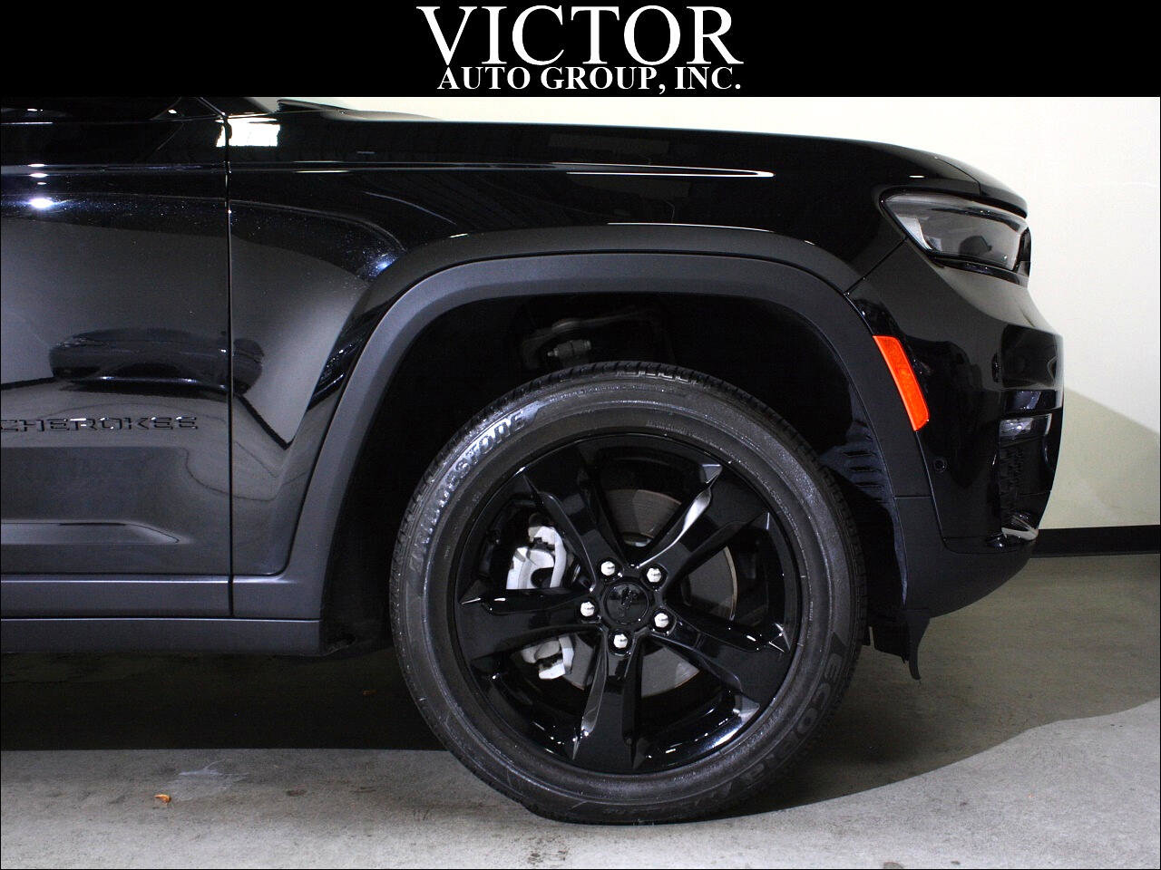 Used 2021 Jeep Grand Cherokee L Limited w/ Trailer Tow Group (B) image 12