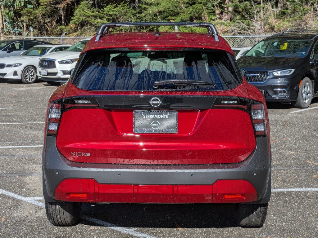New 2026 Nissan Kicks SV w/ Cold Weather Package FWD image 6