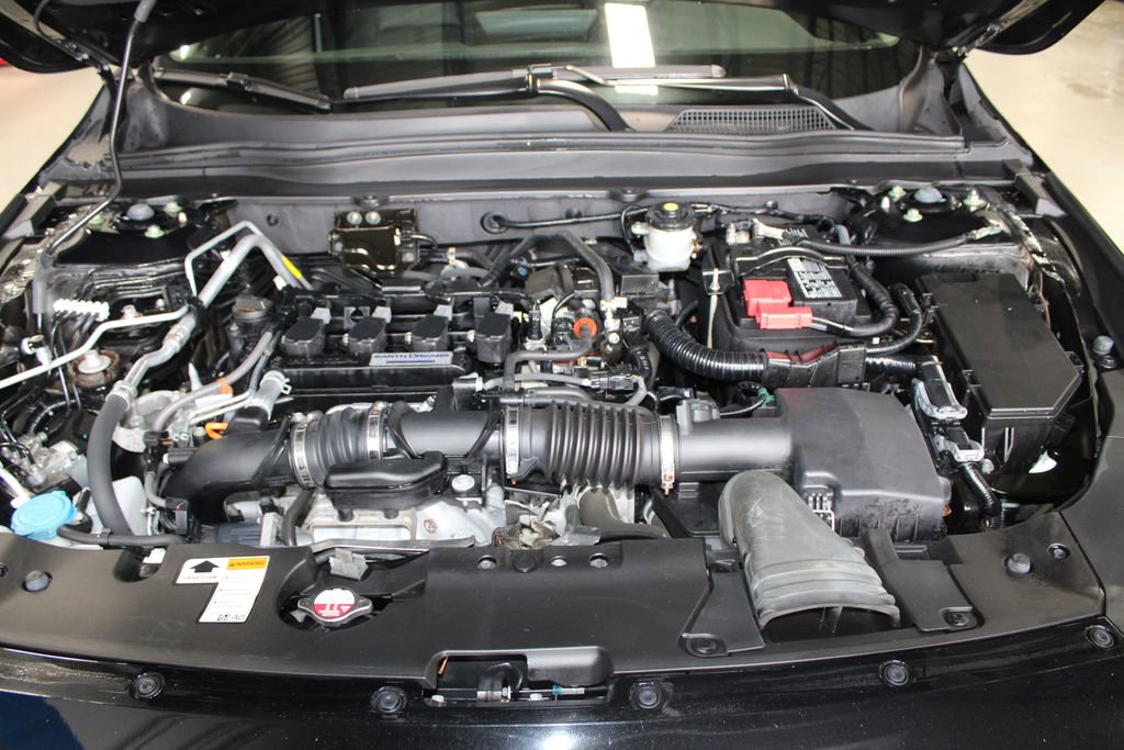 Used 2020 Honda Accord EX image 16