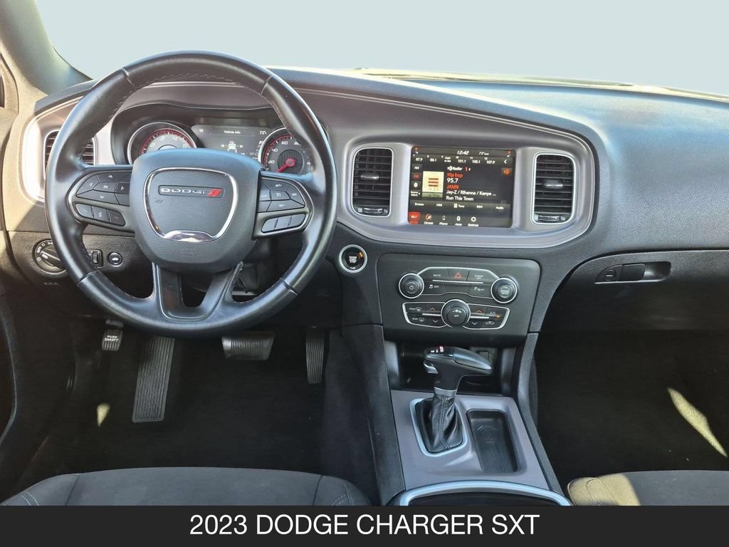 Used 2023 Dodge Charger SXT RWD image 13