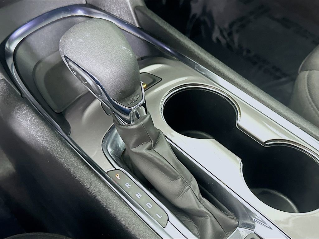 Used 2024 Chevrolet Malibu LT FWD image 32