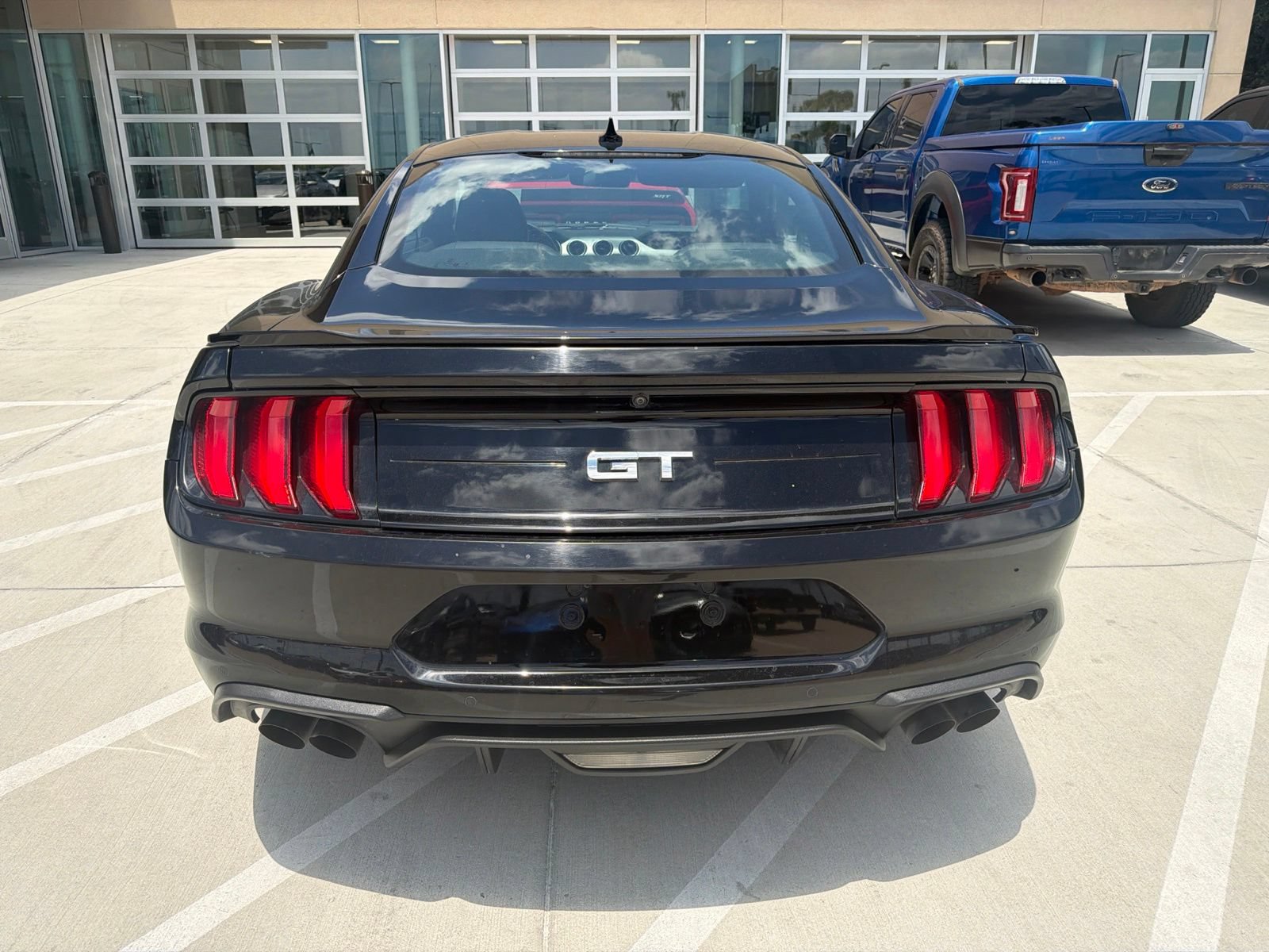 Used 2020 Ford Mustang GT Premium w/ Equipment Group 401A RWD image 6