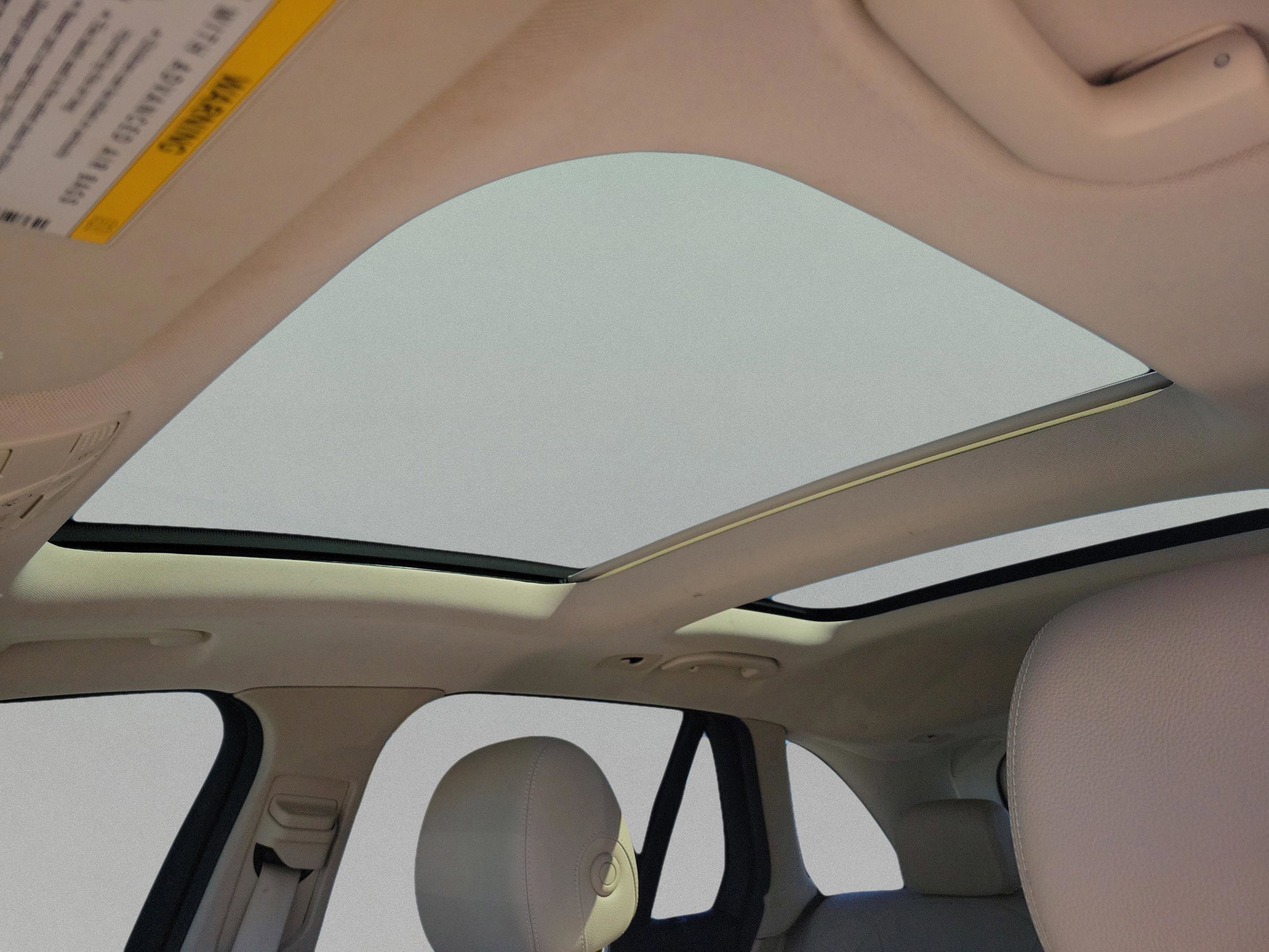 Used 2019 Mercedes-Benz GLC 300 image 24