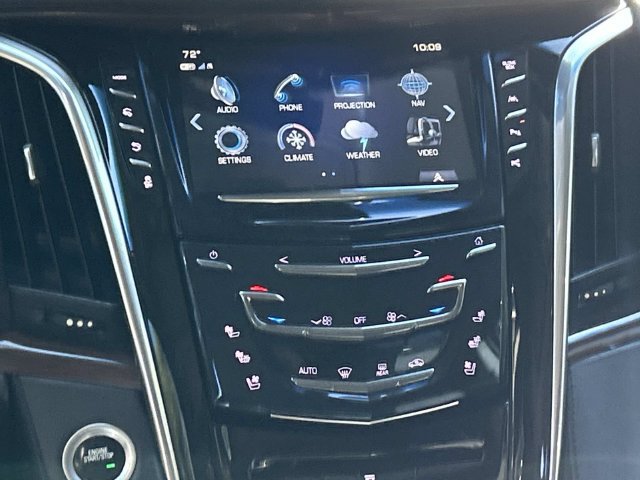 Used 2019 Cadillac Escalade Luxury w/ Escalade Sport Edition AWD/4WD image 27