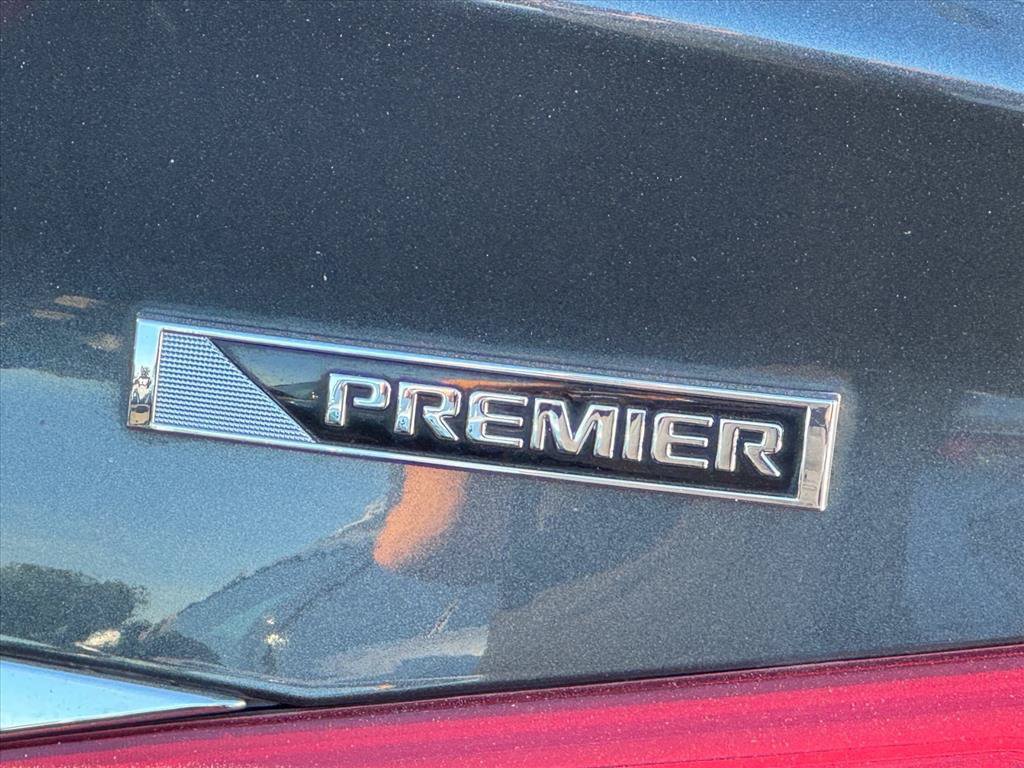Used 2019 Chevrolet Impala Premier FWD image 6