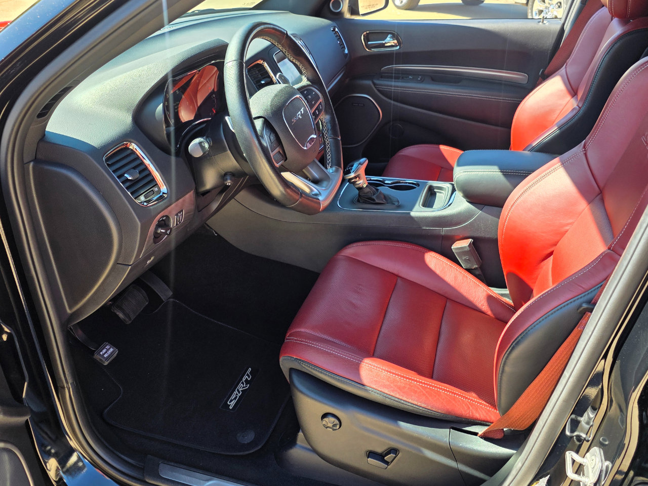 Used 2020 Dodge Durango SRT w/ Technology Group image 10