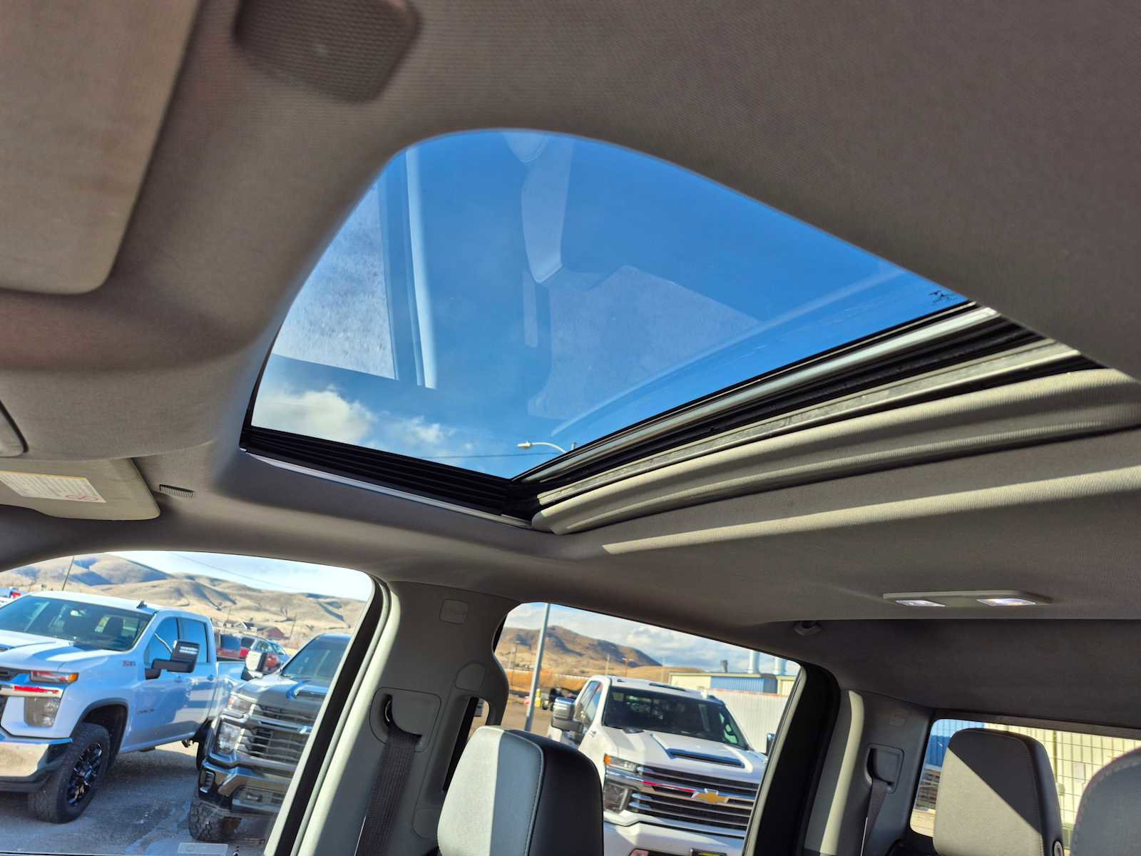 Used 2020 GMC Sierra 2500 SLT w/ Technology Package image 33