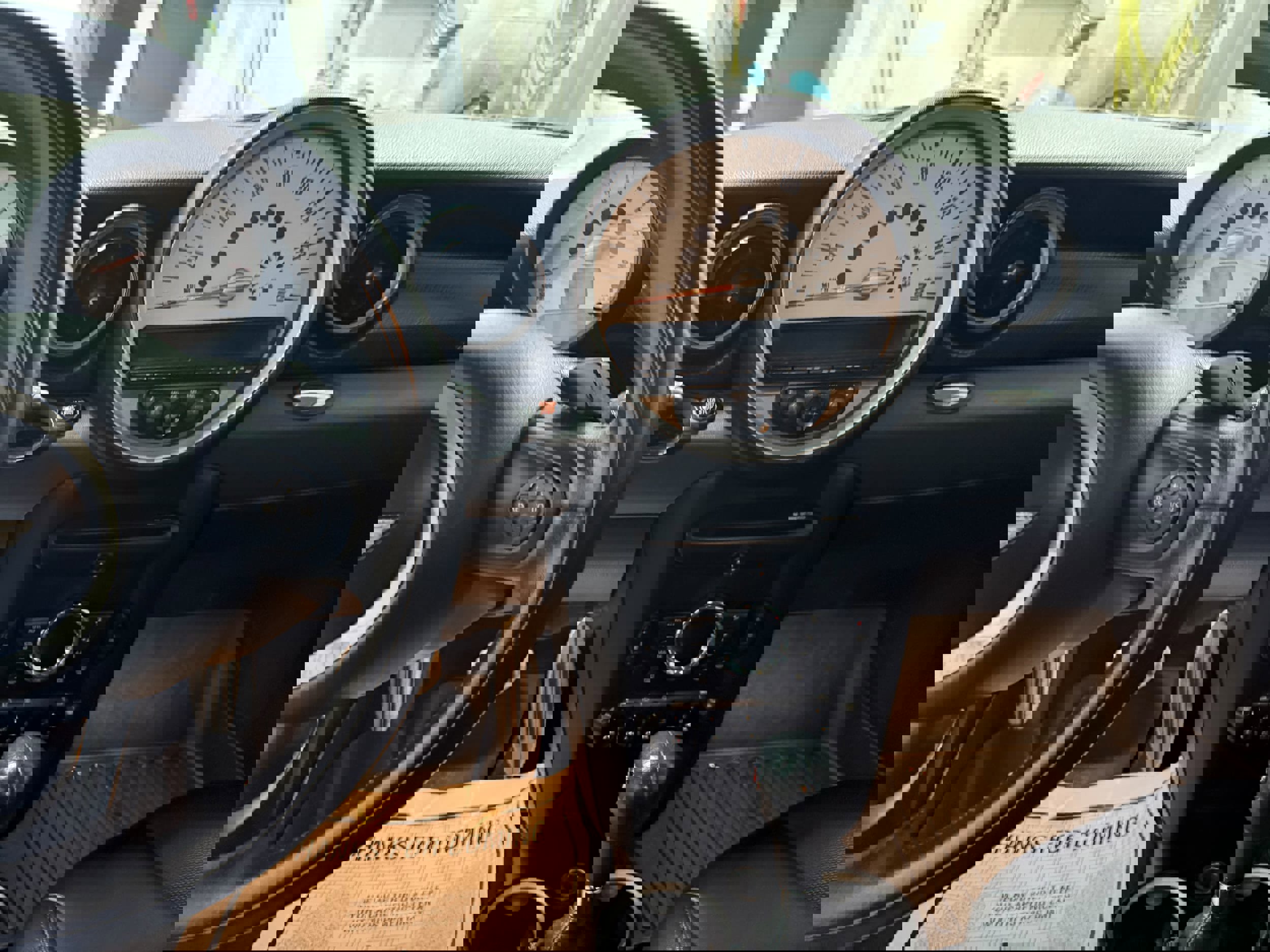 Used 2011 MINI Cooper S image 33