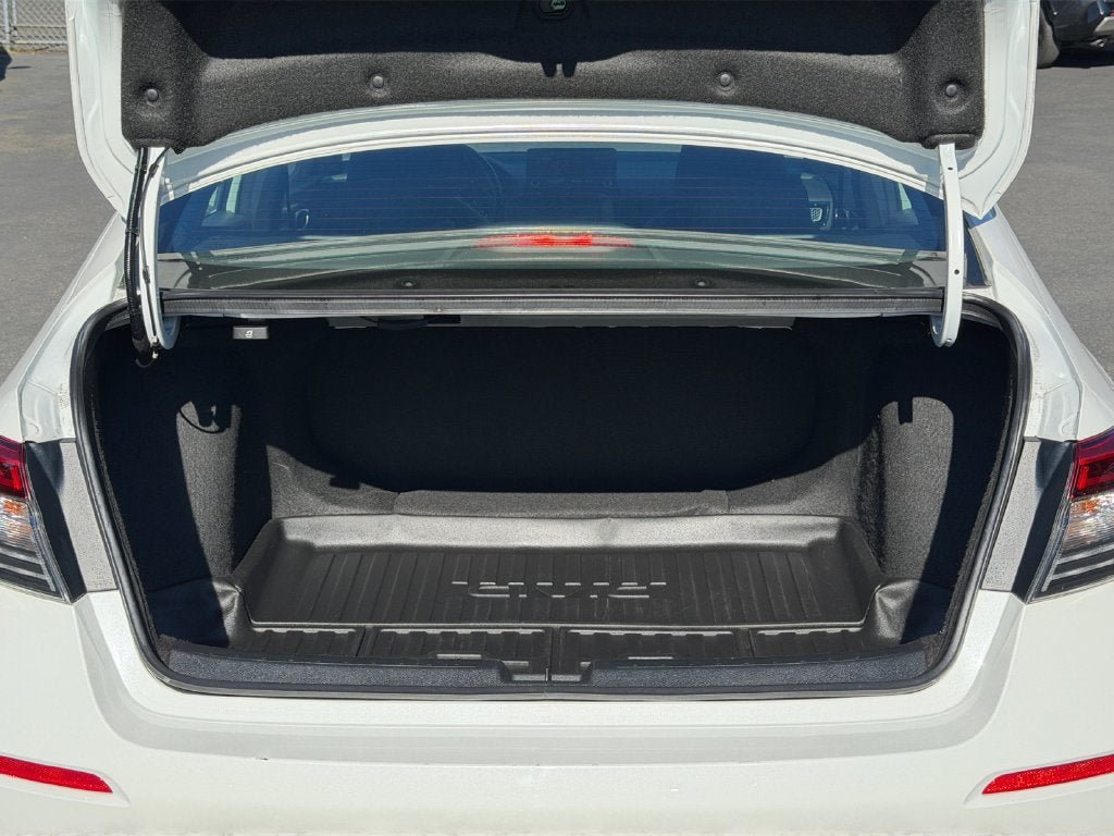 Used 2023 Honda Civic Sport image 22