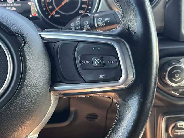 Used 2022 Jeep Wrangler Unlimited Sahara w/ Cold Weather Group AWD/4WD image 27