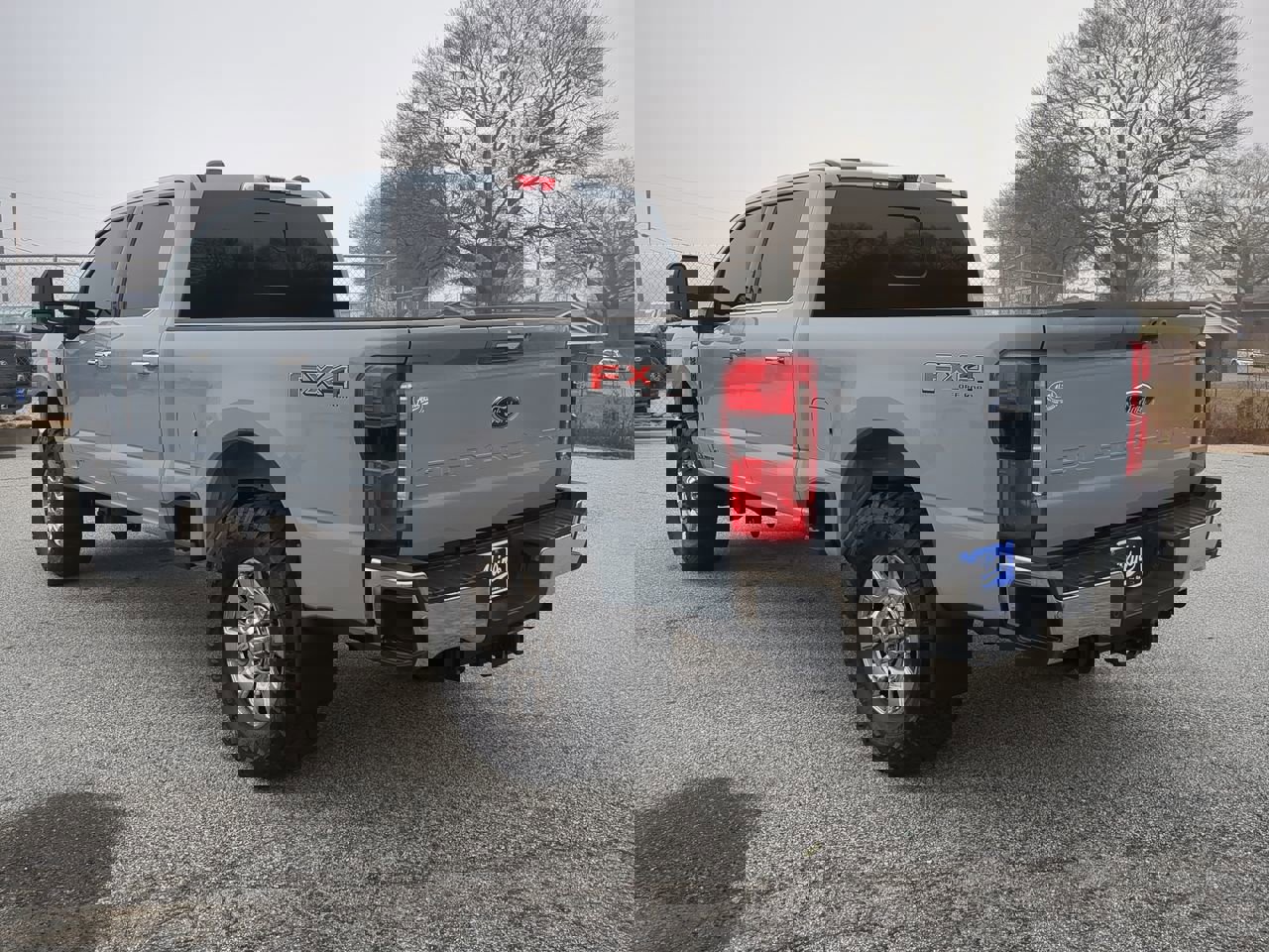 Used 2024 Ford F250 Lariat w/ Chrome Package image 5