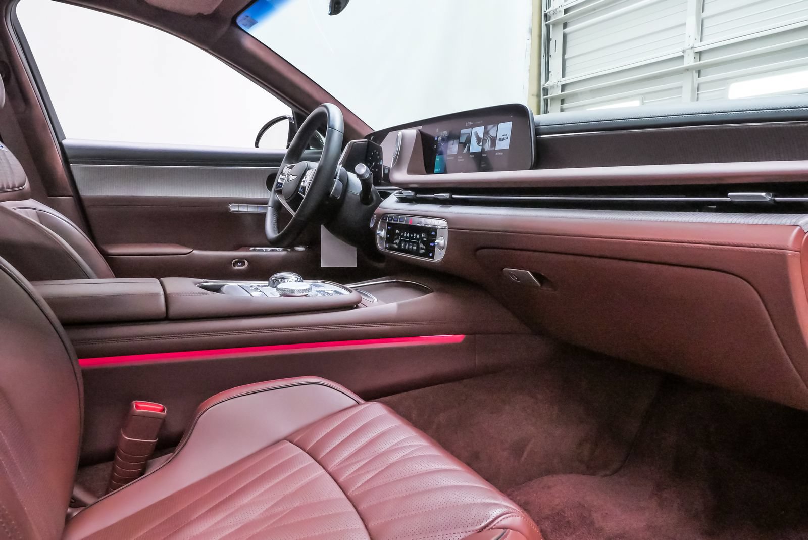 Certified 2023 Genesis G90 3.5T AWD/4WD image 14