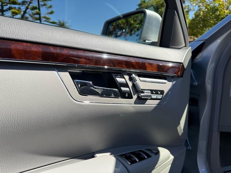 Used 2012 Mercedes-Benz S 550 image 39