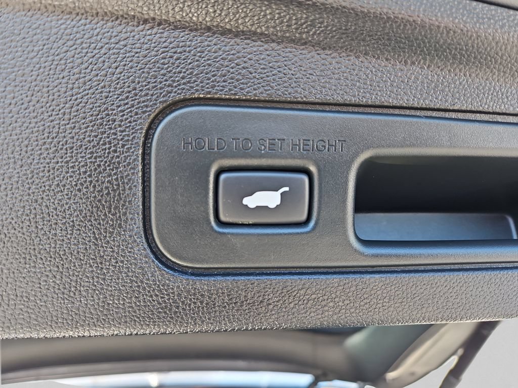 Used 2024 Acura MDX SH-AWD image 22
