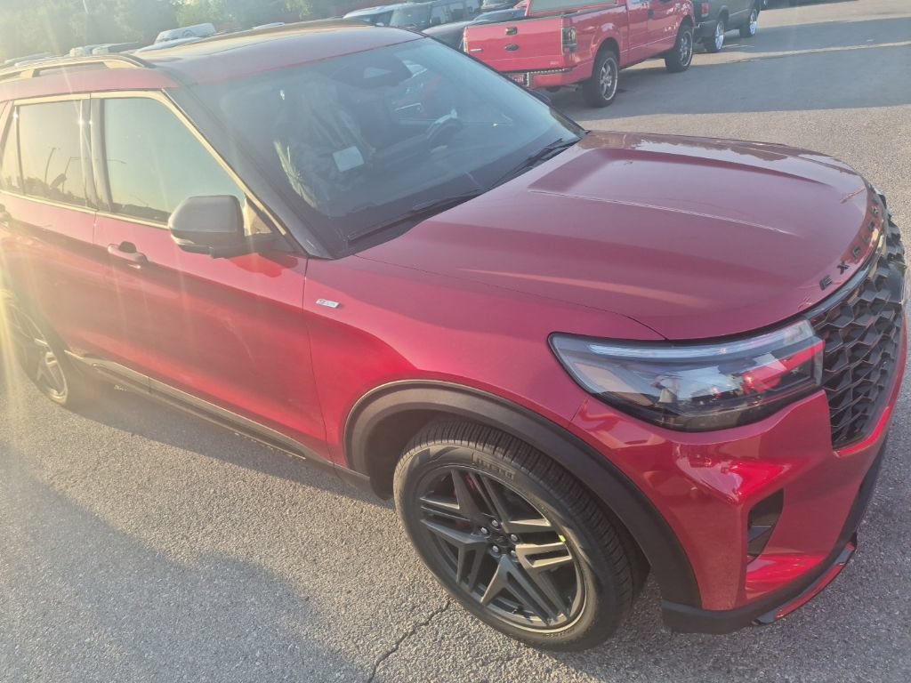 New 2026 Ford Explorer ST-Line w/ ST-Line Street Pack AWD/4WD image 21