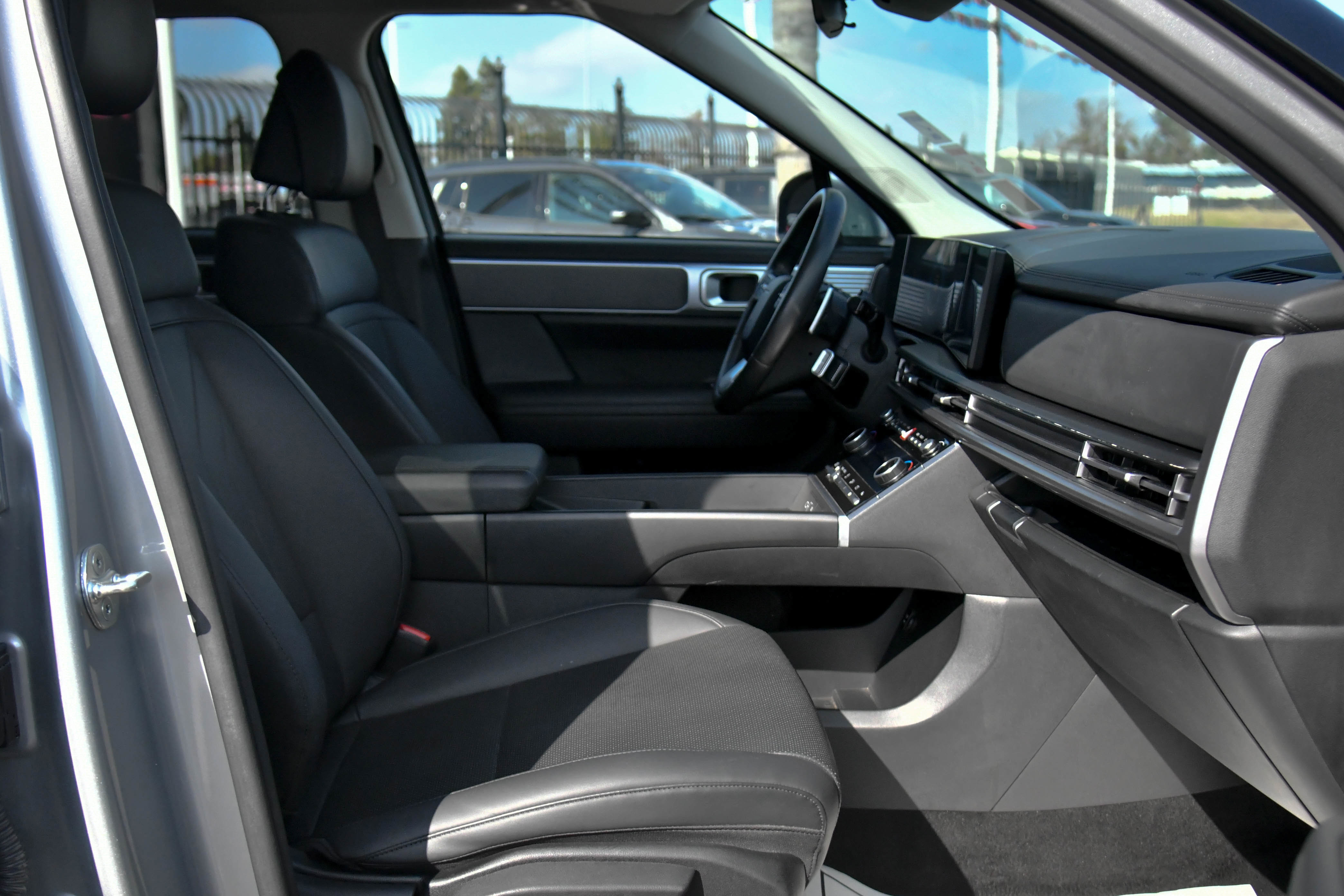 Used 2024 Hyundai Santa Fe SEL image 52