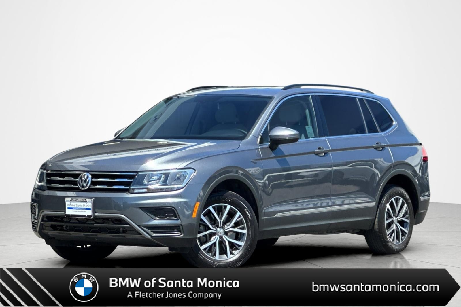 Used 2020 Volkswagen Tiguan SE w/ Panoramic Sunroof Package