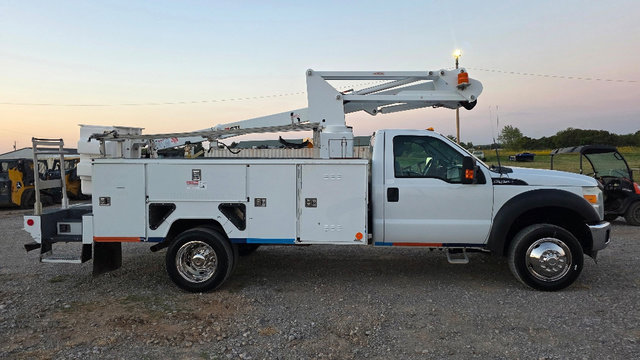 Used 2014 Ford F450 XL w/ Power Equipment Group image 5