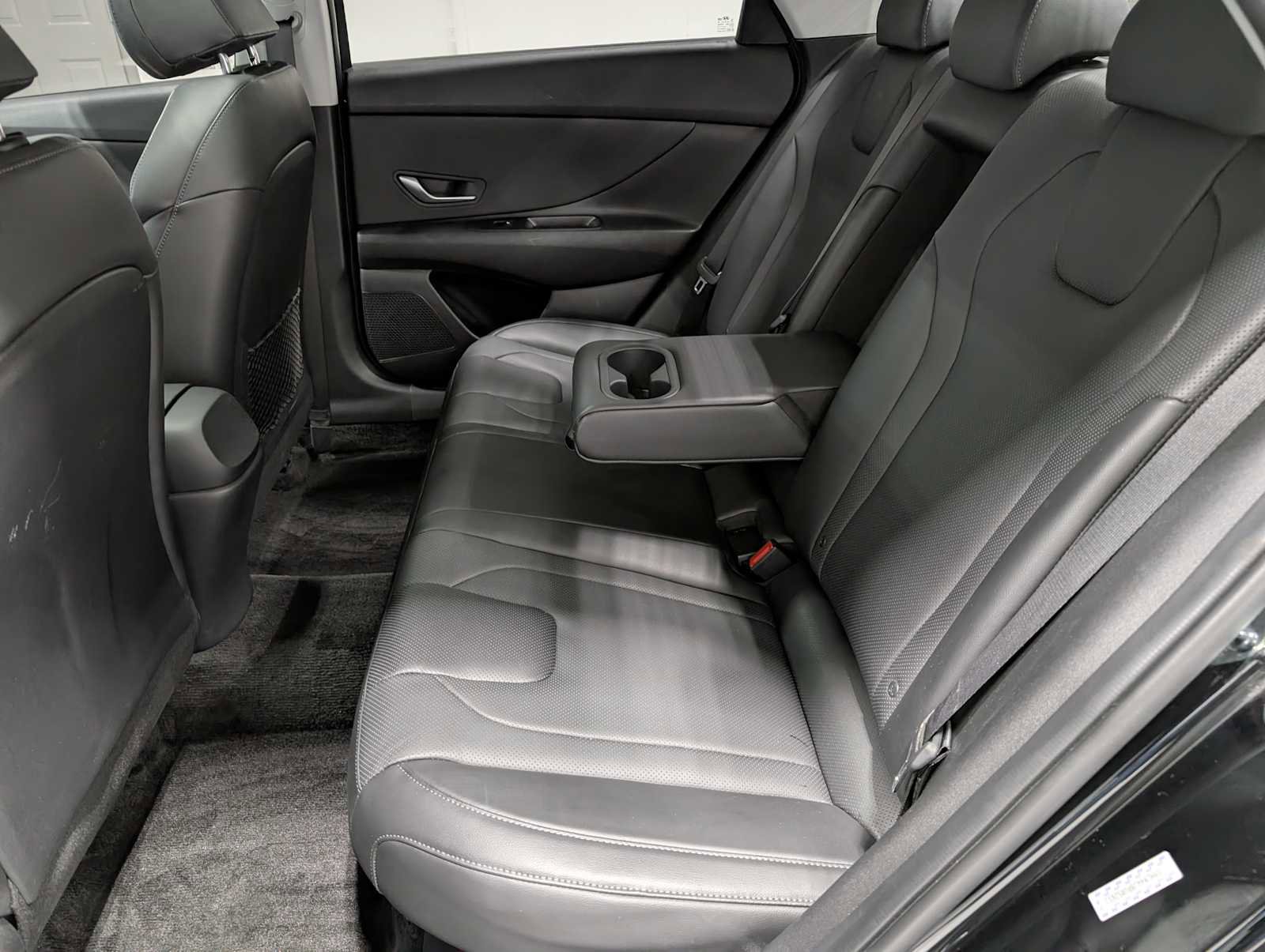 Used 2023 Hyundai Elantra Limited w/ Cargo Package image 23