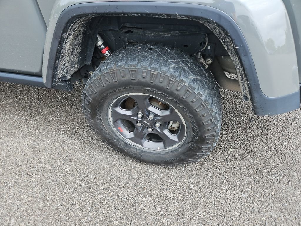 Used 2020 Jeep Gladiator Rubicon AWD/4WD image 13