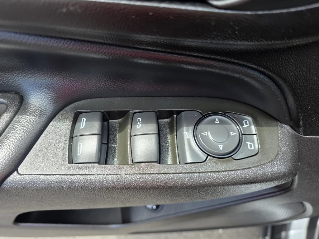 Used 2024 Chevrolet Equinox LT AWD/4WD image 12
